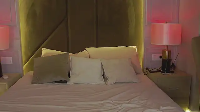 MaeveMoon online show from 22, 3, 2026