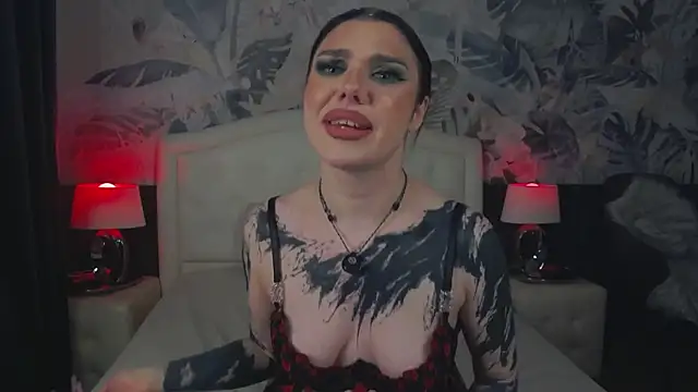 MaeveMoon online show from 16, 4, 2026