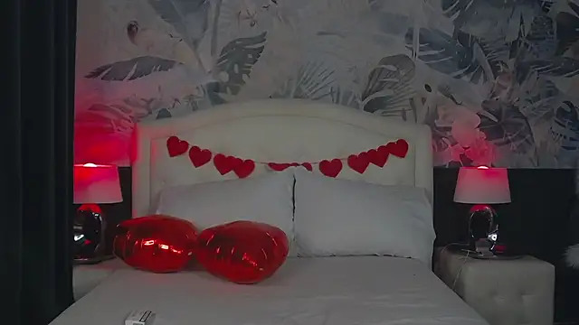 Snapshot of MaeveMoon chatting on 16, 2, 2026 MaeveMoon online show from 16, 2, 2026