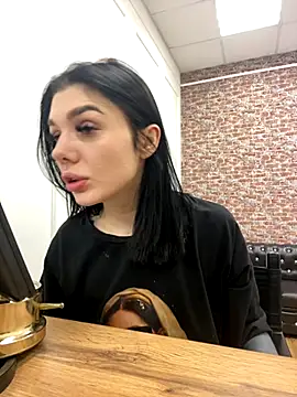 MaeveMoon online show from 2, 11, 2025