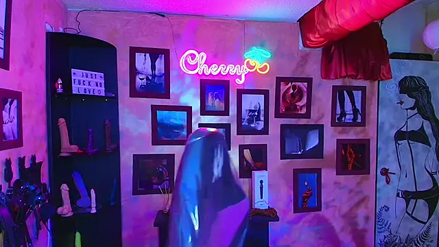 cherryy bombshelll online show from 1, 12, 2025