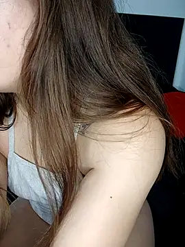 Ezella1 online show from 1, 11, 2025