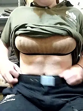 Ezella1 online show from 8, 1, 2026