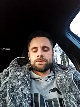 ademandjulia online show from 26, 3, 2026