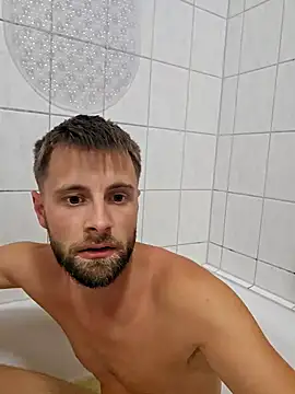 ademandjulia online show from 22, 9, 2025