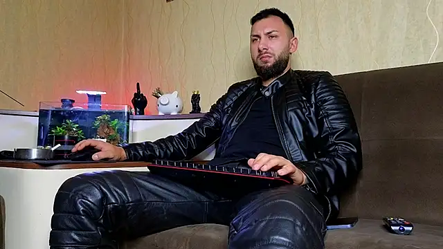 JamieNoxus online show from 18, 9, 2025