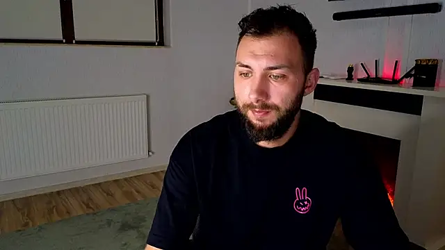 JamieNoxus online show from 11, 11, 2025