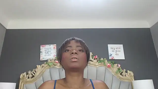 LindaBird online show from 12, 9, 2025