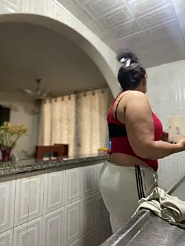 Carola-Ross online show from 5, 11, 2025