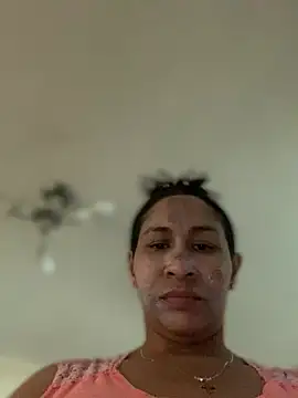 Carola-Ross online show from 7, 10, 2025