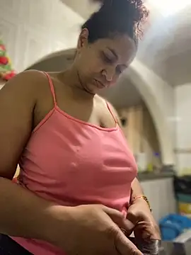 Carola-Ross online show from 5, 4, 2026