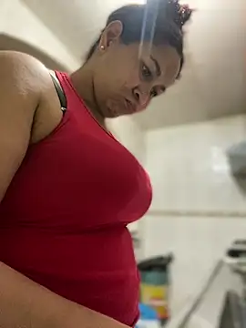 Snapshot of Carola-Ross chatting on 9, 2, 2026 Carola-Ross online show from 9, 2, 2026