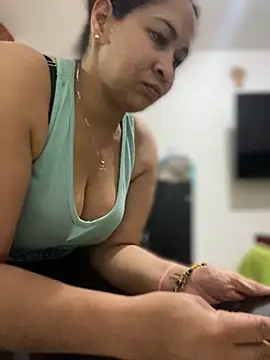 Carola-Ross online show from 27, 3, 2026