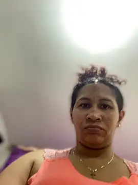 Snapshot of Carola-Ross chatting on 5, 6, 2026 Carola-Ross online show from 5, 6, 2026