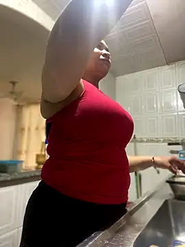 Carola-Ross online show from 16, 9, 2025