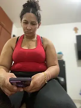 Snapshot of Carola-Ross chatting on 27, 2, 2026 Carola-Ross online show from 27, 2, 2026