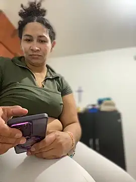 Snapshot of Carola-Ross chatting on 20, 2, 2026 Carola-Ross online show from 20, 2, 2026