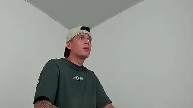 hugosan12 online show from 15, 2, 2025