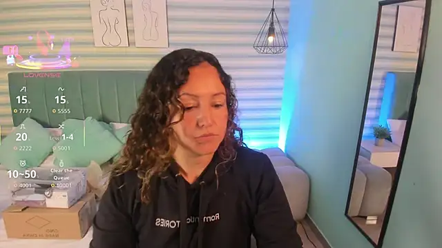 abby apple online show from 13, 11, 2025