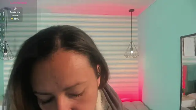 abby apple online show from 7, 10, 2025