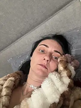 Miroslava1247 online show from 7, 4, 2026