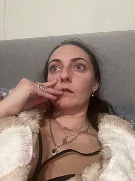 Miroslava1247 online show from 14, 4, 2026