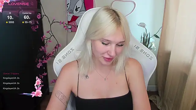 EvelinaLuu online show from 28, 6, 2026