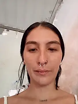 single mother indecent online show from 12, 10, 2025