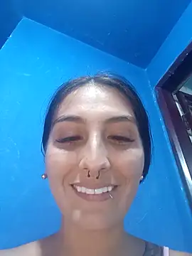 single mother indecent online show from 23, 3, 2026