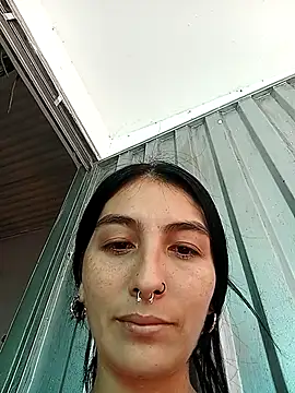 single mother indecent online show from 20, 9, 2025