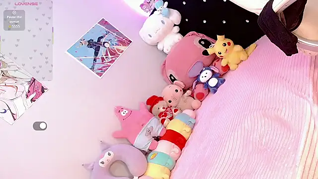 LisaHadidd online show from 3, 10, 2025