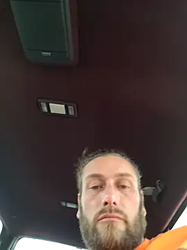 gronammo85 online show from 28, 2, 2025