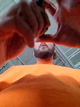 gronammo85 online show from 27, 2, 2025