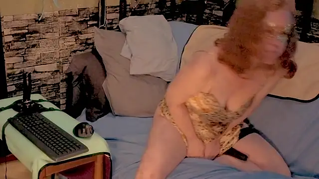 Scarlett Switch online show from 11, 11, 2025