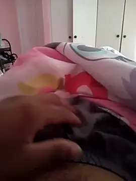 Cumboy2567 online show from 8, 2, 2025