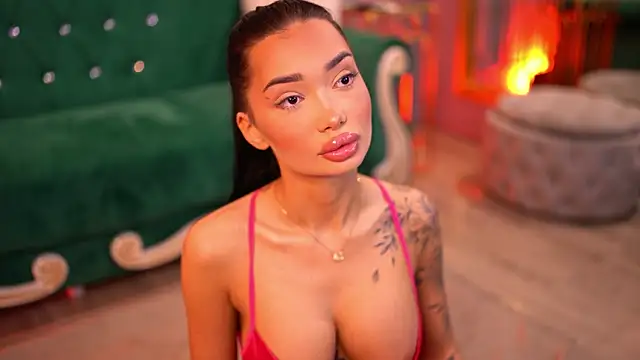 SashaFerrera online show from 6, 3, 2025