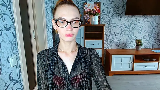 Lady Sunshine  online show from 11, 9, 2025