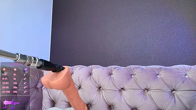 luciana hunters online show from 3, 10, 2025