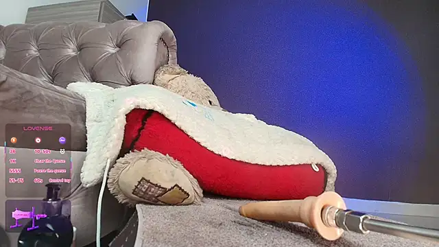 luciana hunters online show from 15, 10, 2025