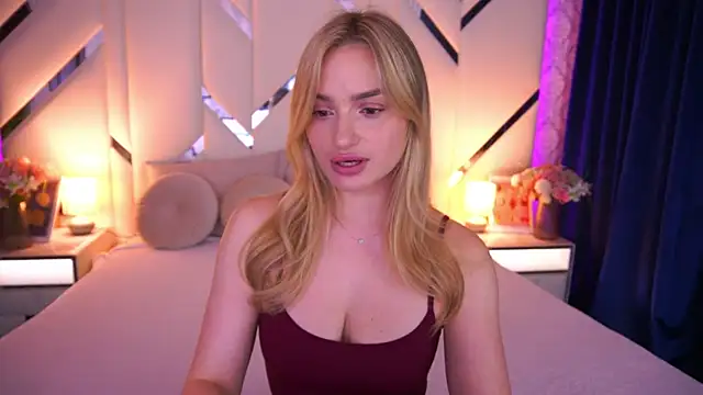 LindsieGreyy online show from 4, 6, 2026