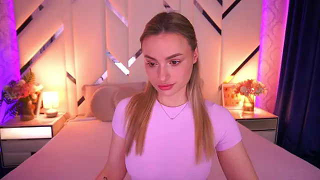 LindsieGreyy online show from 9, 5, 2026