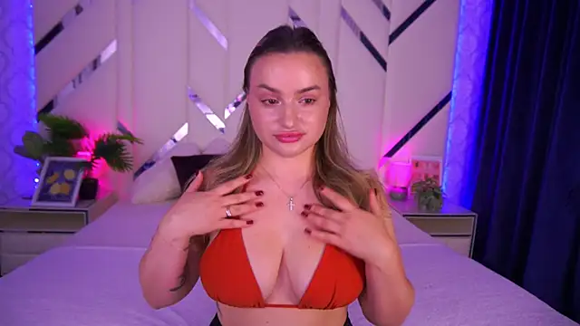 LindsieGreyy online show from 2, 10, 2025