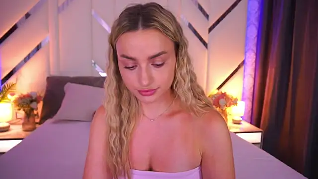 Snapshot of LindsieGreyy chatting on 18, 7, 2026 LindsieGreyy online show from 18, 7, 2026