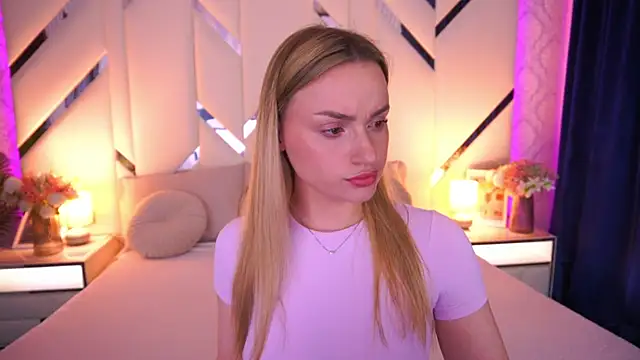 LindsieGreyy online show from 22, 5, 2026