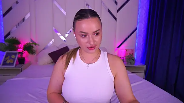 LindsieGreyy online show from 1, 10, 2025