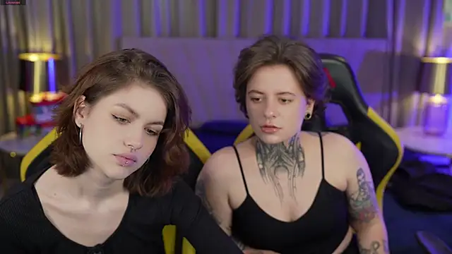 Ayza054 online show from 9, 2, 2025