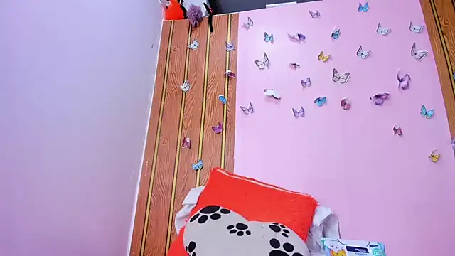 camilagreeco online show from 15, 12, 2025