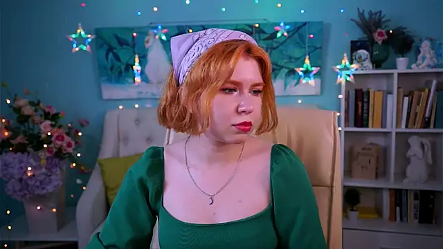 MitsukiMun online show from 17, 2, 2025