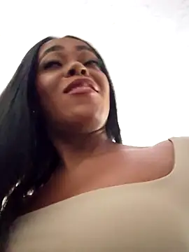 Nataylayla online show from 4, 10, 2025