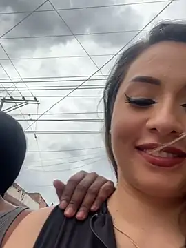 Nataylayla online show from 5, 3, 2025